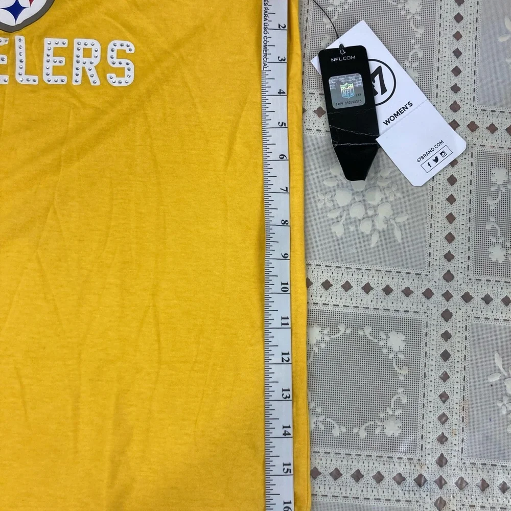 47  Yellow and Black Pittsburgh Steelers Short Sleeve Tee Size Medium - Picture 9 of 12